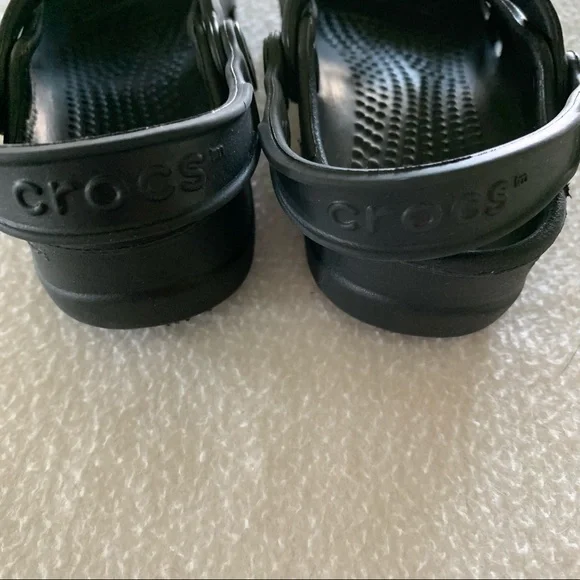 Crocs - Picture 5 of 7